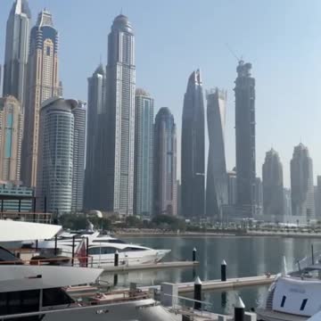 ANDREW TATE LIFE IN DUBIE..............