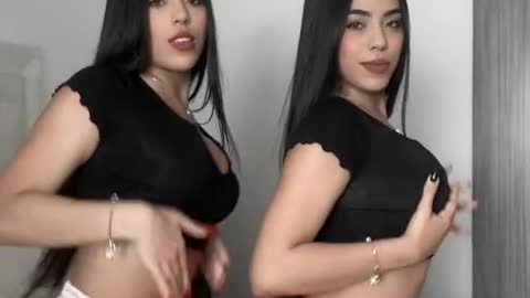 sexy girl tik to