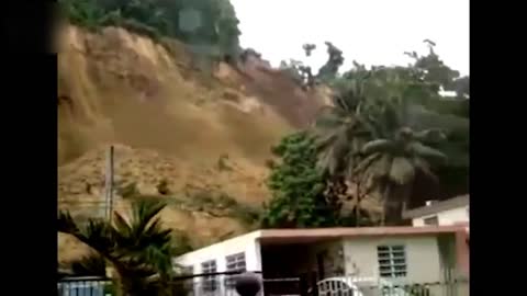 Natural Disaster - Top Massive landslide Caught on Camera