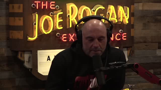 Joe Rogan Reaction To Elon Musk Buying Twitter: “Ohhh shit!”