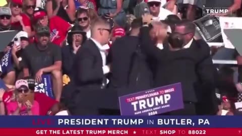 #Tump came under Attack Ex President US the bullet went through his face