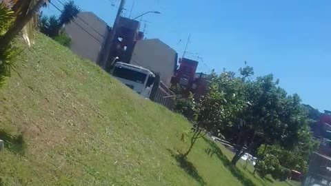 o sol e o planeta a vista será a lua