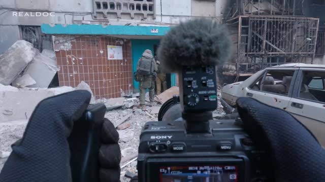 Ukraine War - Teaser: The Battle for Mariupol, Inside View