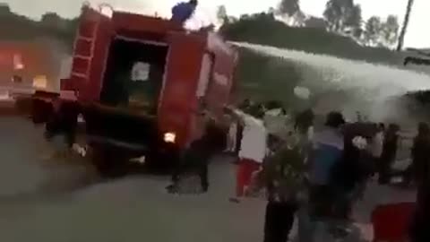 bruh it's the wrong side