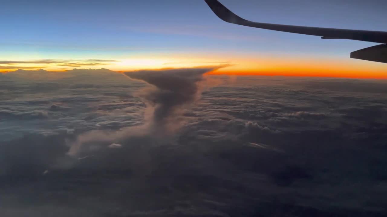 Sunrise On The Way To Fiji (11-17-21)