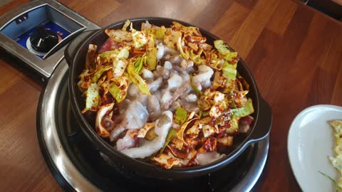 Stir-fried bulgogi octopus