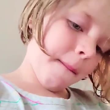 Mom Finds Inspirational Video From Her Daughter On Her Phone