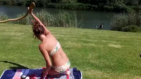 South African Girl Catches A Speedy Cobra With Her Bare Hands