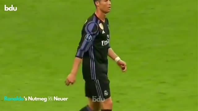 Ronaldo's Nutmeg 🆚 Neuer 👌🔥 #shorts