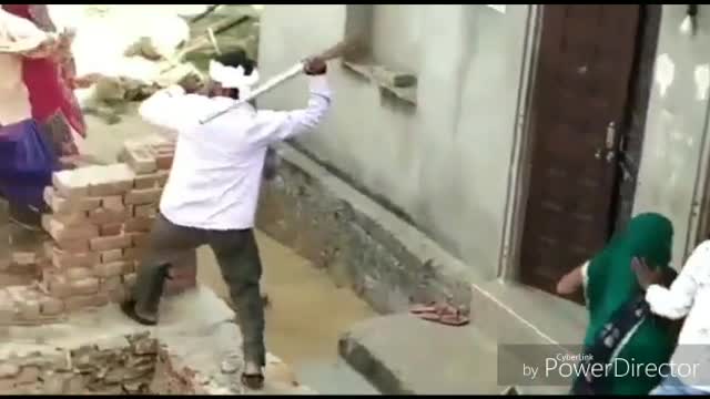 Indian family fighting each other