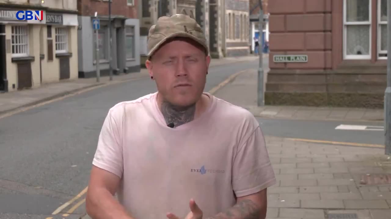 Lee, a homeless man in Great Yarmouth, claimed he was told that because he