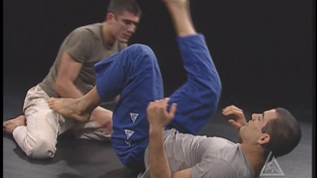 Lesson 10 - Triangle Choke - Reflex Development Drill