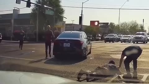 News Break: Sandwich