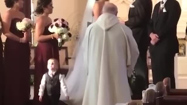FUNNY kids in weddings