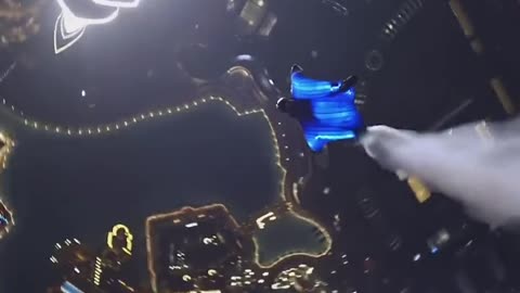 Night Base Jump #BurjKhalifa #Dubai