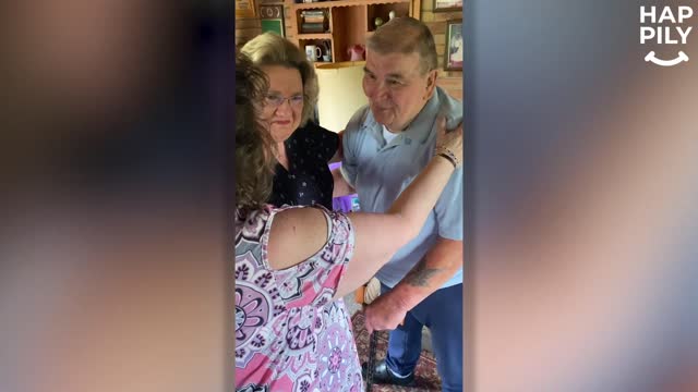 Biological Sisters Meet For First Time After 60 Years