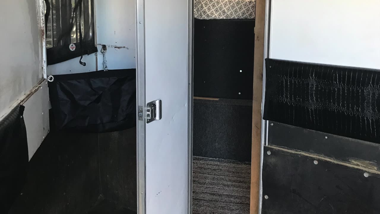 For Sale: Charmac Western Hauler Edition three horse slant trailer dressing room