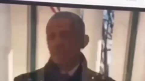 When the CGI Barack Obama glitches during Trump's Inauguration