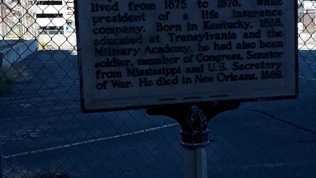 Jefferson Davis house destroyed in Memphis and made into a unused parking lot.