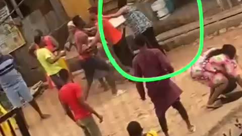 people that don't mind their business