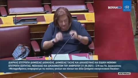 ΕΥΘΕΙΑ ΕΠΙΘΕΣΗ ΓΙΑΝΝΑΚΟΥ ΣΕ ΤΣΙΑΡΑ ΓΙΑ ΤΗΝ ΣΥΝΕΠΙΜΕΛΕΙΑ: «ΔΕΝ ΕΙΣΑΙ Ο ΠΑΠΑΣ ΤΗΣ ΡΩΜΗΣ»!