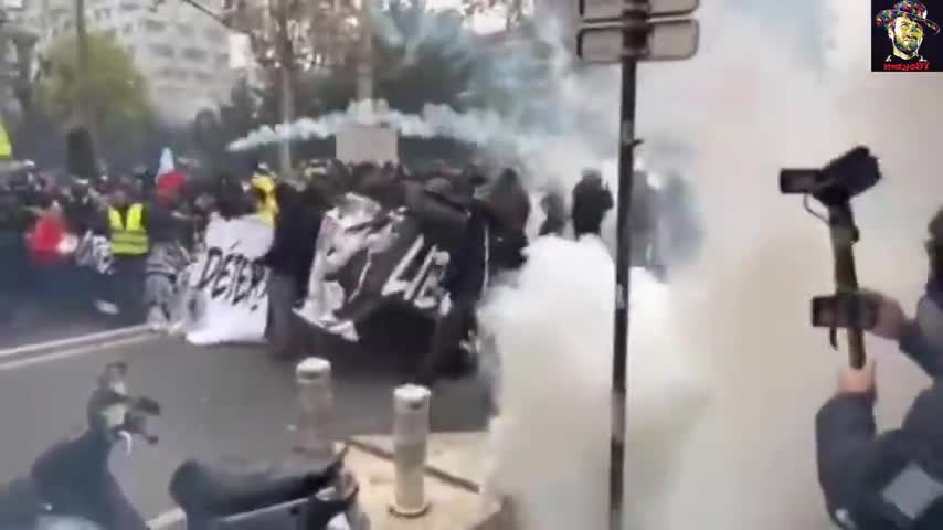 ¡LO QUE NO VES EN LA TELE! LA REVOLUCIÓN NO LA VERAS EN LA CAJA BOBA - DESPIERTA A LOS QUE DUERMEN