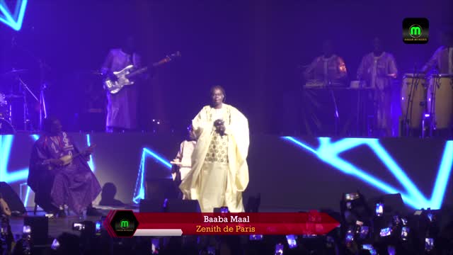L'intégralité du concert de Baaba Maal au Zenith de Paris.