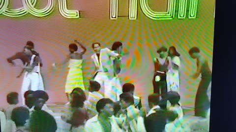 Soul Train Dancers 1978 When Somebody Loves You Back