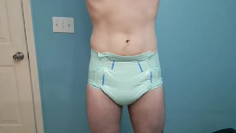 Trest Elite Briefs adult diapers size Small, how they look and fit, mint green version.