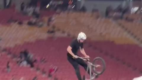 Most Amazing BMX Stunt I've Ever Seen