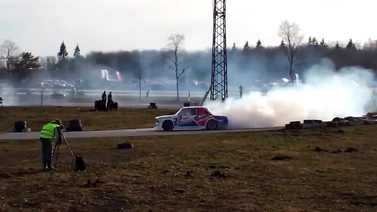 BMW BATTLE DRIFT