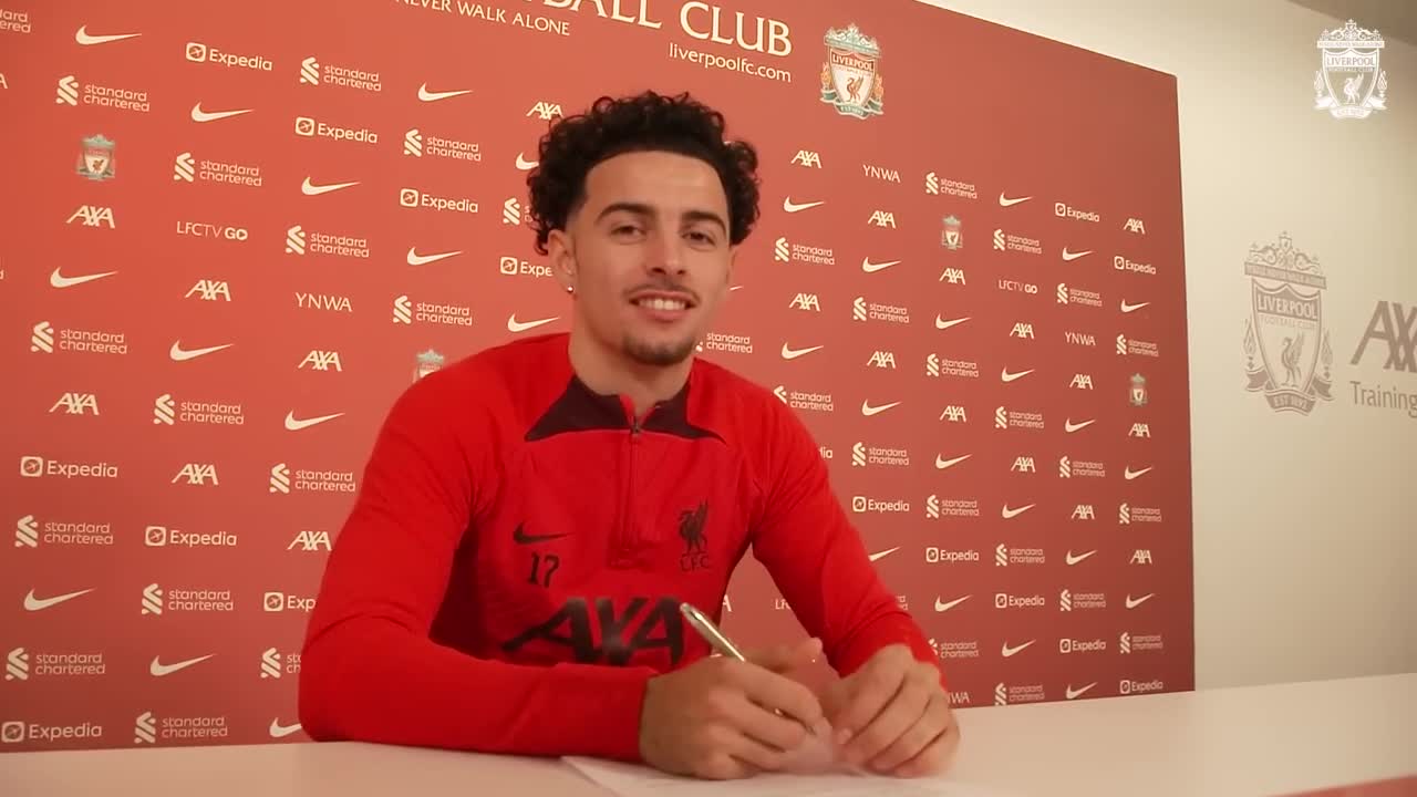 Curtis Jones agrees a new deal at Liverpool FC