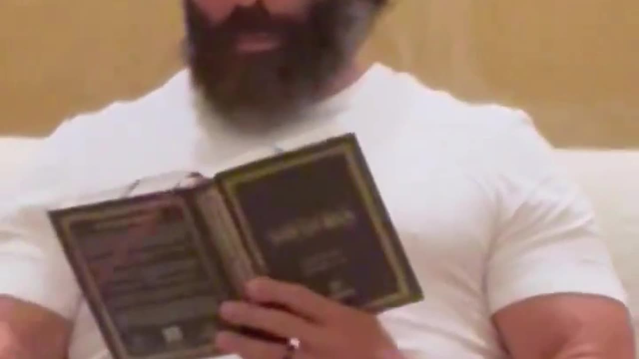 Dan Bilzerian Reading Holy Quran in Dubai