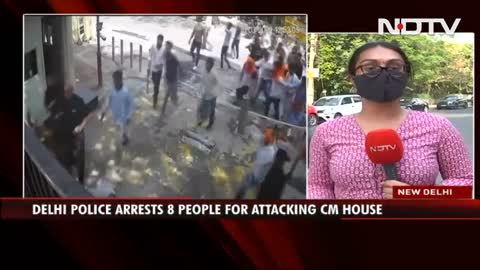 8 Arrested By Delhi Police For Vandalism At Arvind Kejriwal's Residence