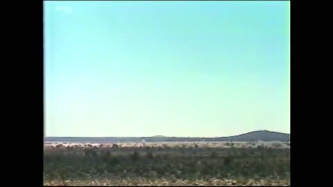 Stunning Video of B-1 Lancer in Action • Takeoff & Landing [Training Footage]-11