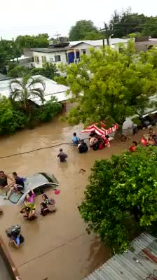 Al menos una veintena de muertos en una Centroamérica devastada por Eta