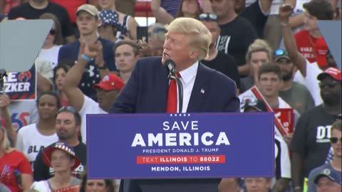 Trump speaks at Illinois rally