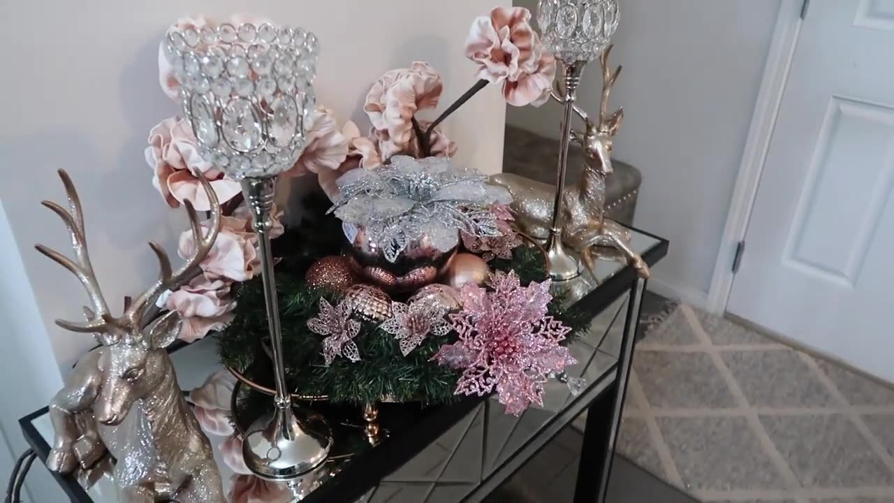 CONSOLE TABLE CHRISTMAS 2021 DECOR IDEA- 5 DIFFERENT LOOKS-PINK-ROSE GOLD