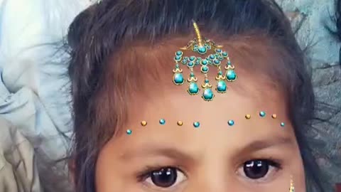Little girl samilling beautiful girl