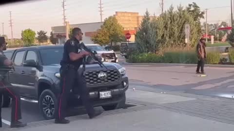 #WATCH: Police arrest a man in Vaughan after he was pointing a fake/toy gun at them