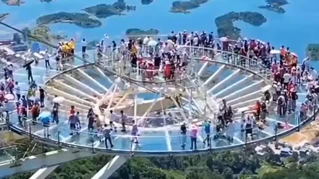 Top 10 amazing places