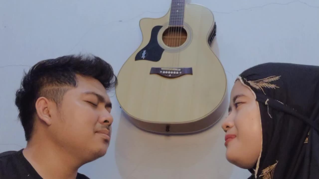 Sholawat alhijrotu duet cover paling baper