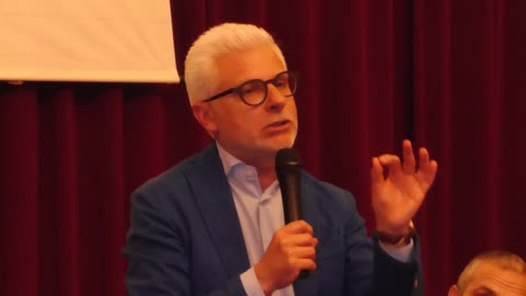 Jesi 13.05.2022 Davide Rossi , Scrittore e commentatore politico.