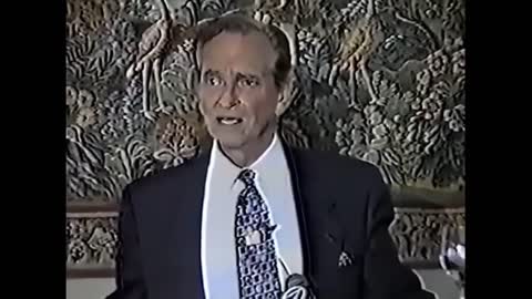 Dr claims that HIV/AIDS doesn't exist and implicates Dr fauci