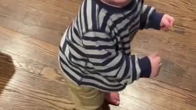 New dance on baby shark 😂😂😂😂Cutest kids _ Sweetest babies _ kids video for kids _ Cute kids funny.