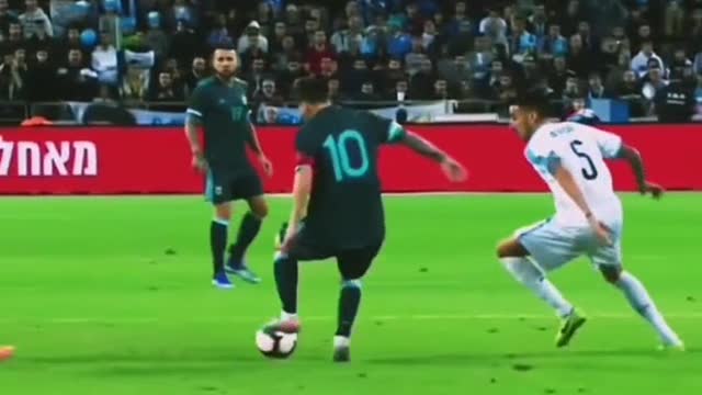 Amazing football skill by Leo Messi| Leo Messi magic