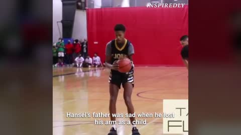 Incredible 17 year old playing basketball with one hand - Hansel Emmanuel