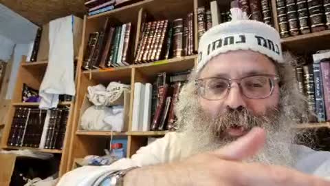 כמה מעליא הא שמעתא משום דקלסה אבוה דאמך את נמי מקלסת לה כבר פרכה רבא - שיר נ נח מסכת כתובות דף כא