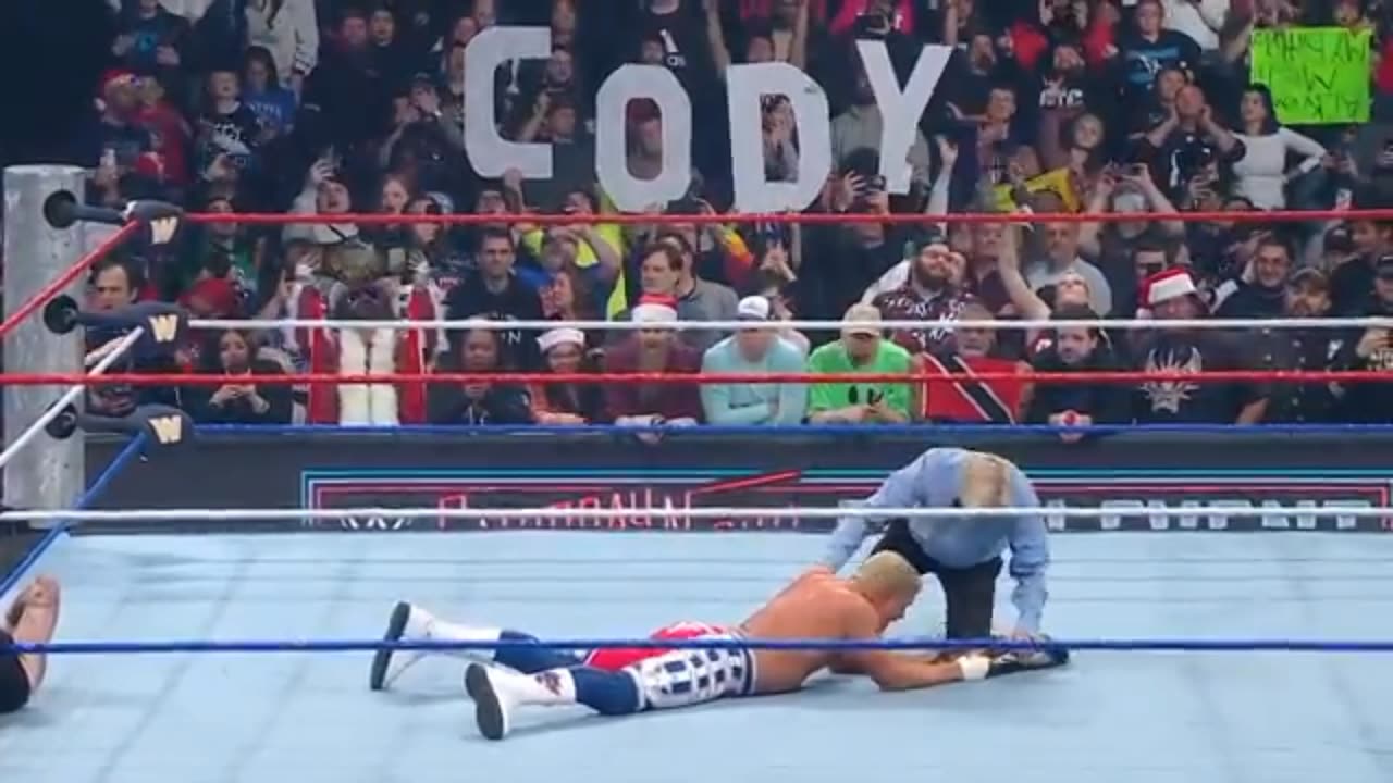 Cody Rhodes and Kevin Owens clash for Undisputed WWE Title: Saturday Night's Main Event