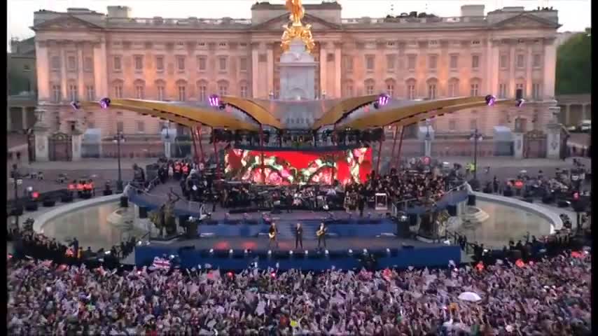 Tom Jones - Delilah - Diamond Jubilee Concert